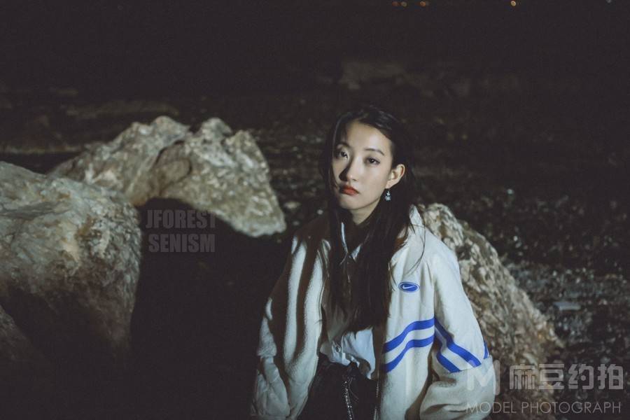 夜景模特