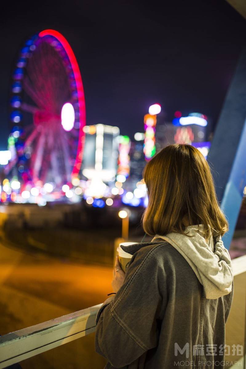 夜景模特