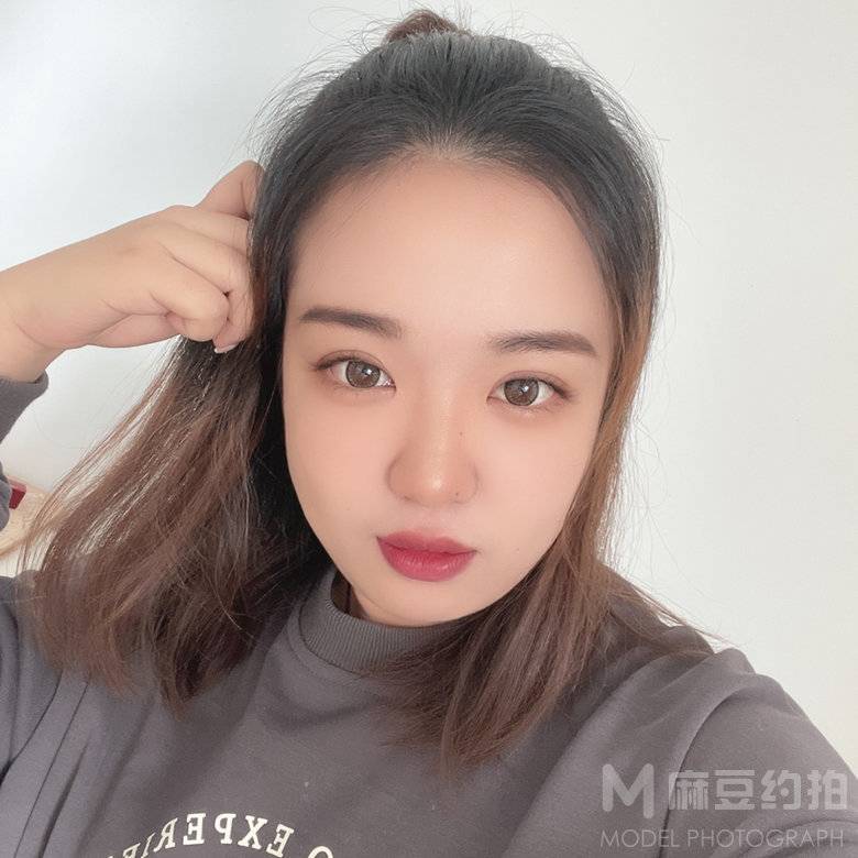 时尚模特