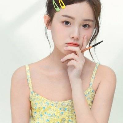 清新模特