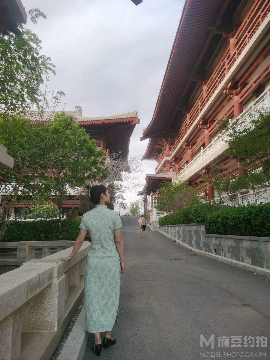 民国模特