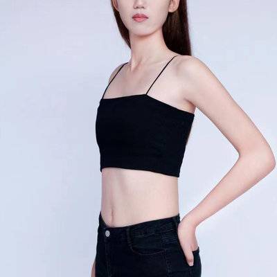 黑白模特