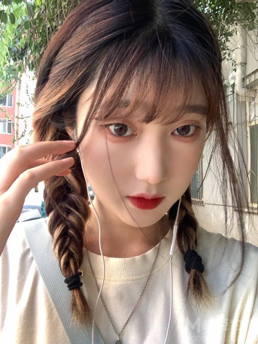 少女模特