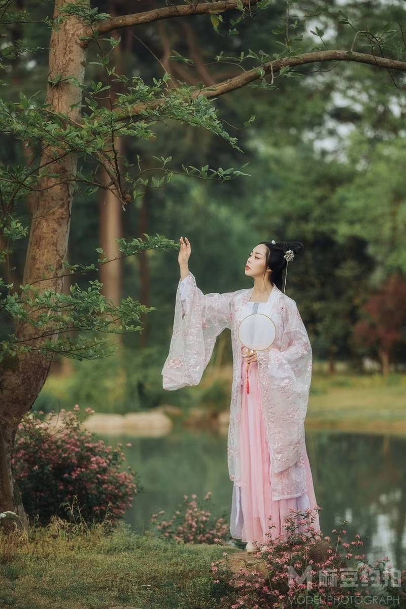 民国模特