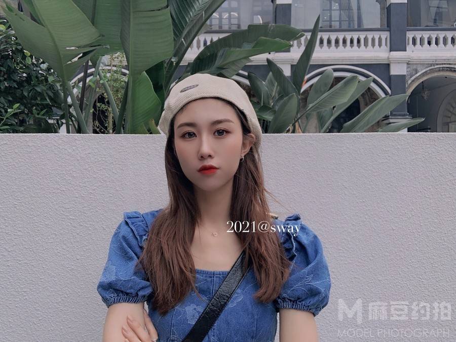 胶片模特