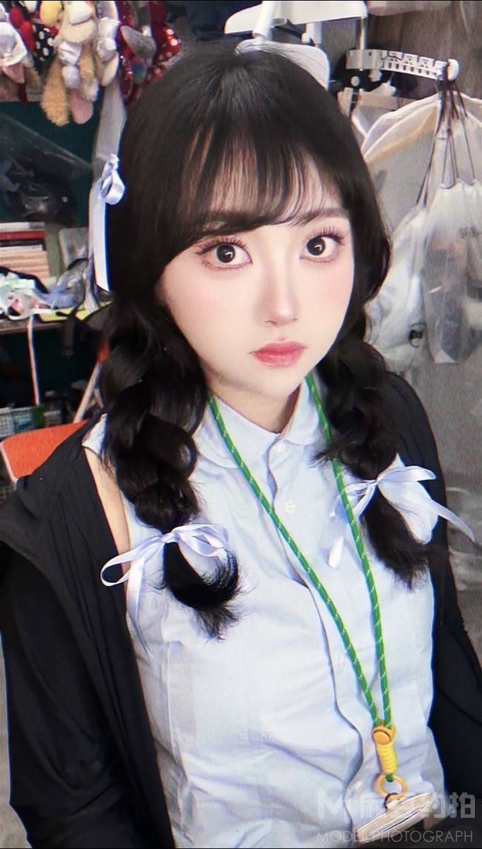 胶片模特