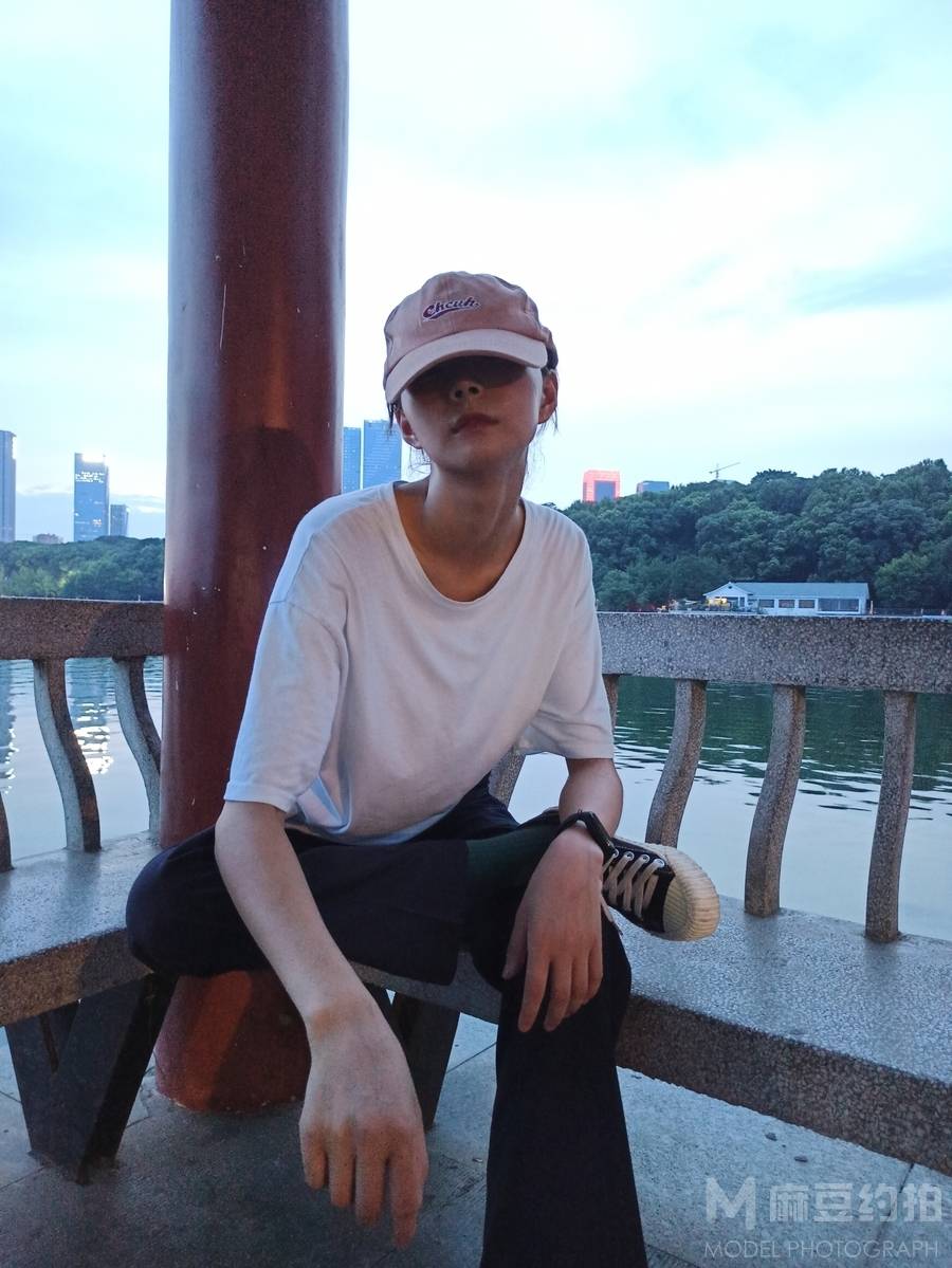 纪实模特