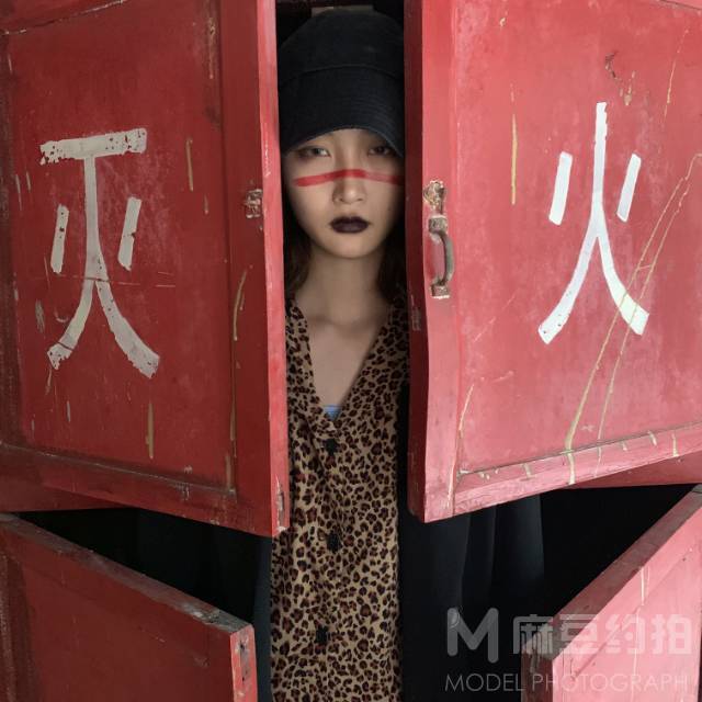 暗黑模特