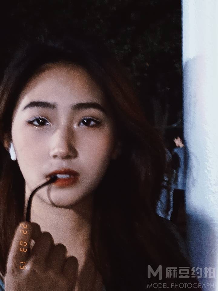 夜景模特
