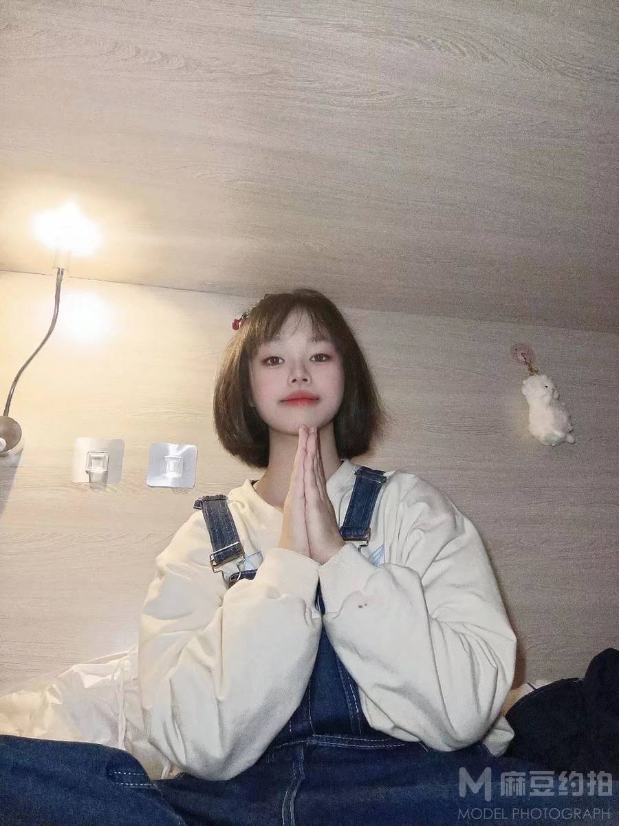 纪实模特
