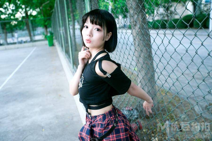 校园模特