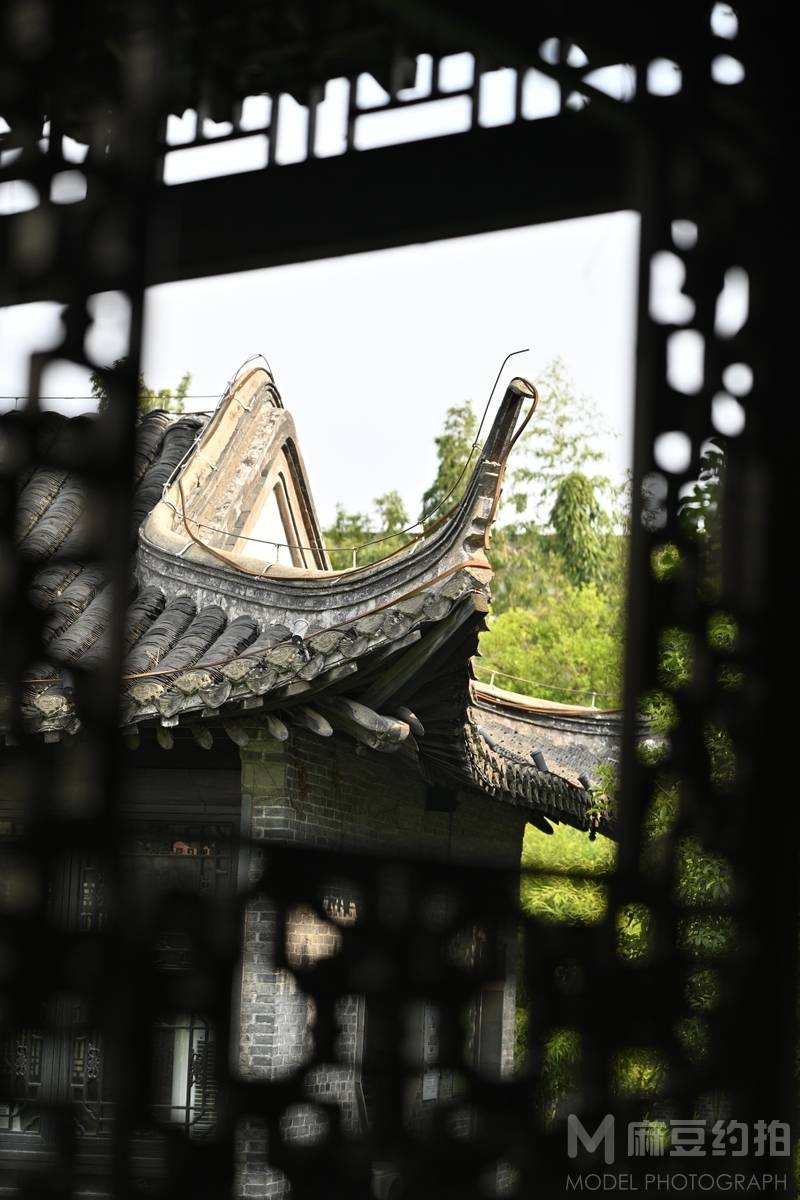 纪实模特