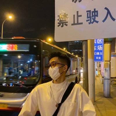 黑白模特