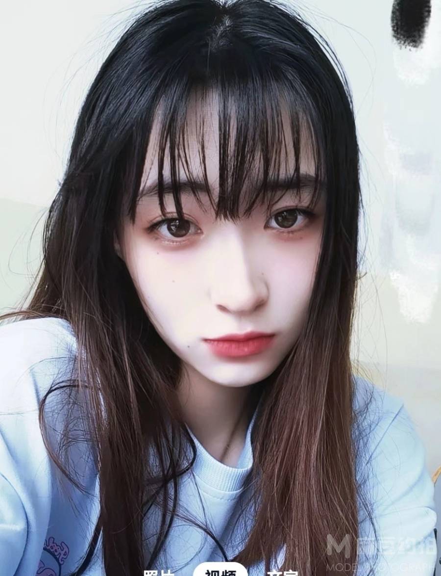 少女模特