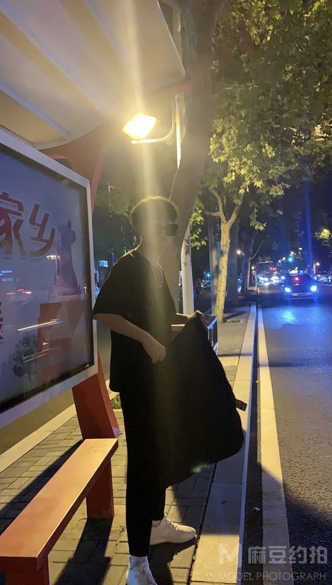 夜景模特