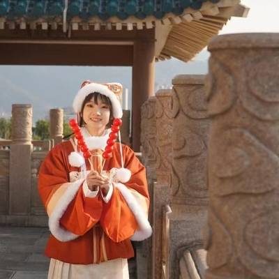 汉服模特