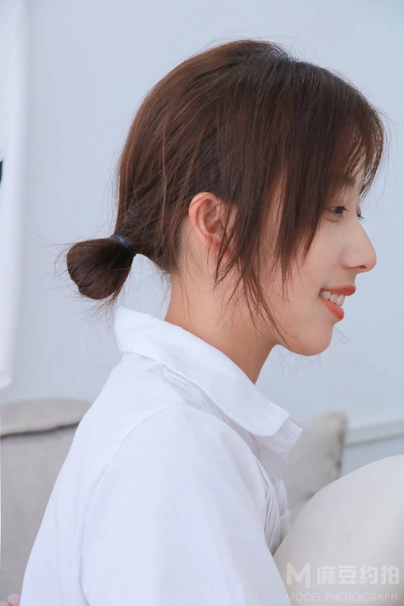 黑白模特