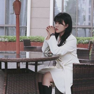 黑白模特