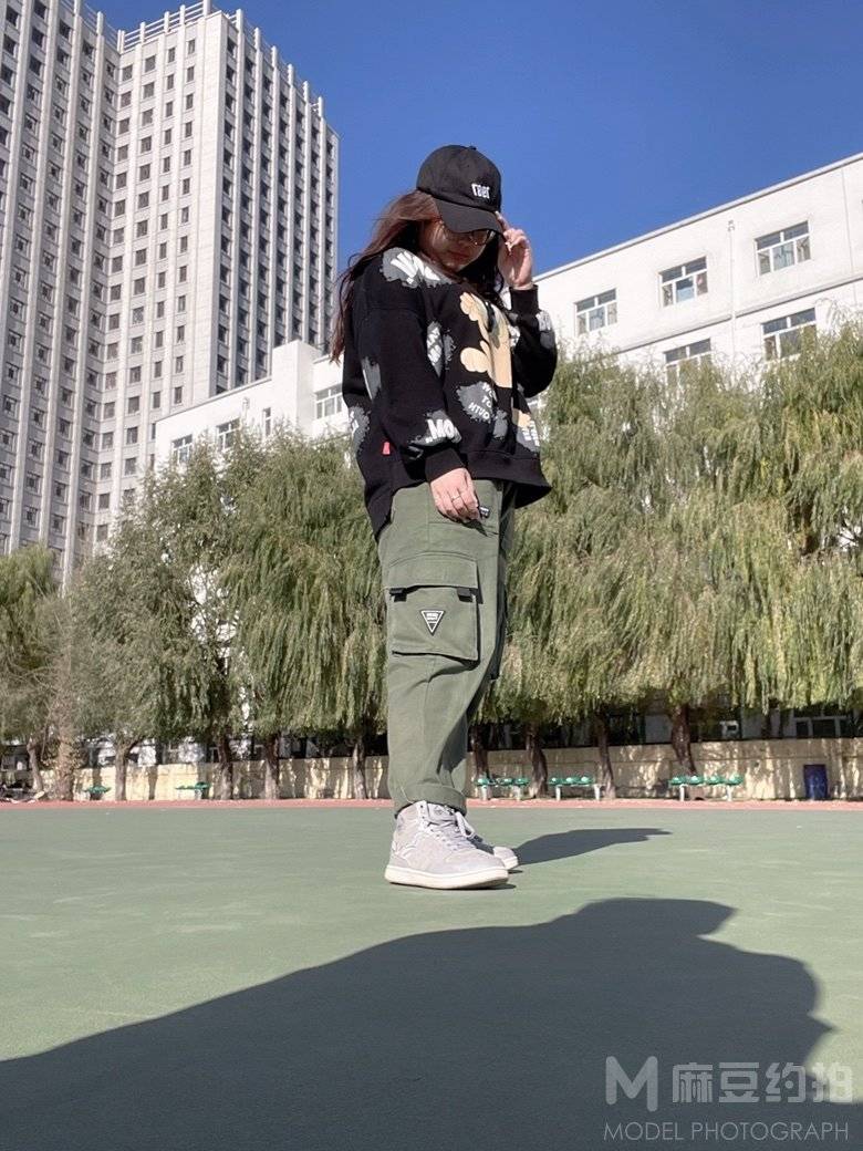 校园模特
