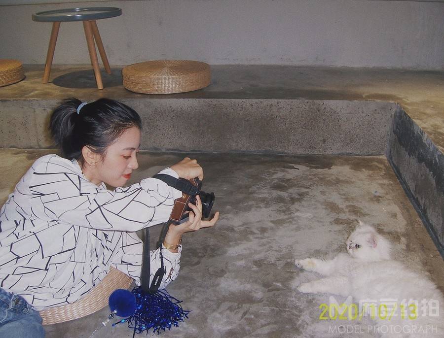 胶片模特