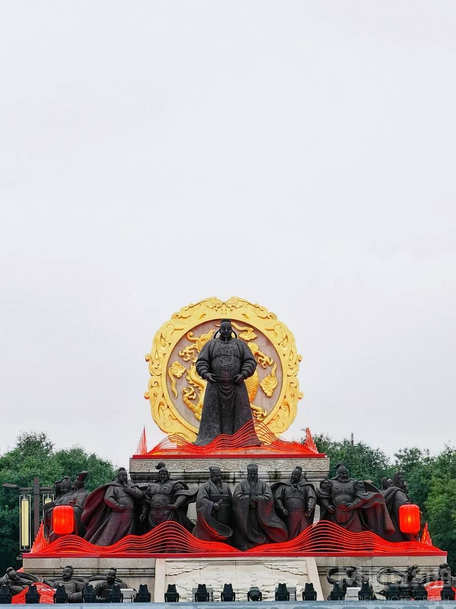 纪实模特