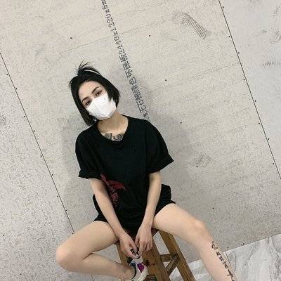 纪实模特