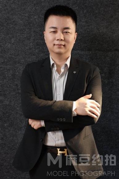 黑白模特