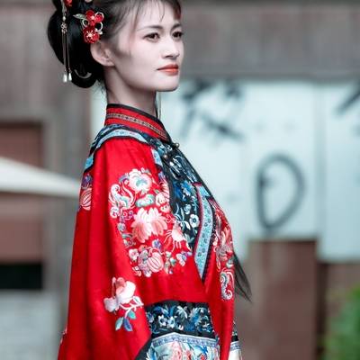 汉服模特