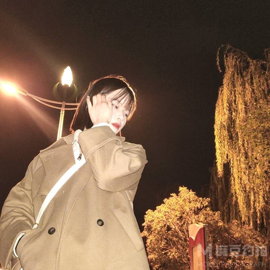 夜景模特