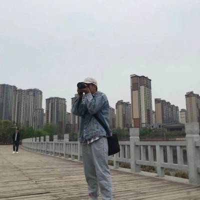 黑白模特
