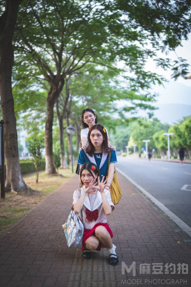 校园模特