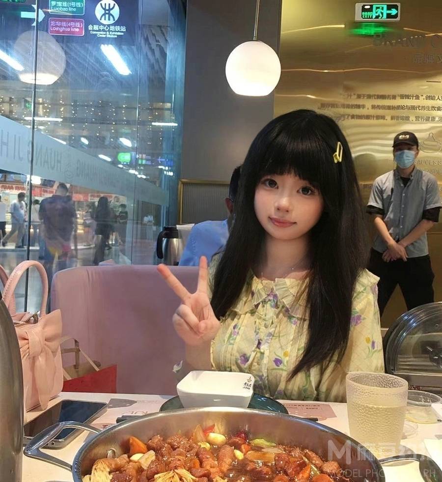 少女模特
