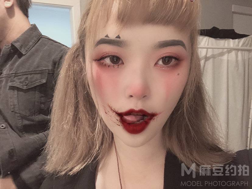 清新模特