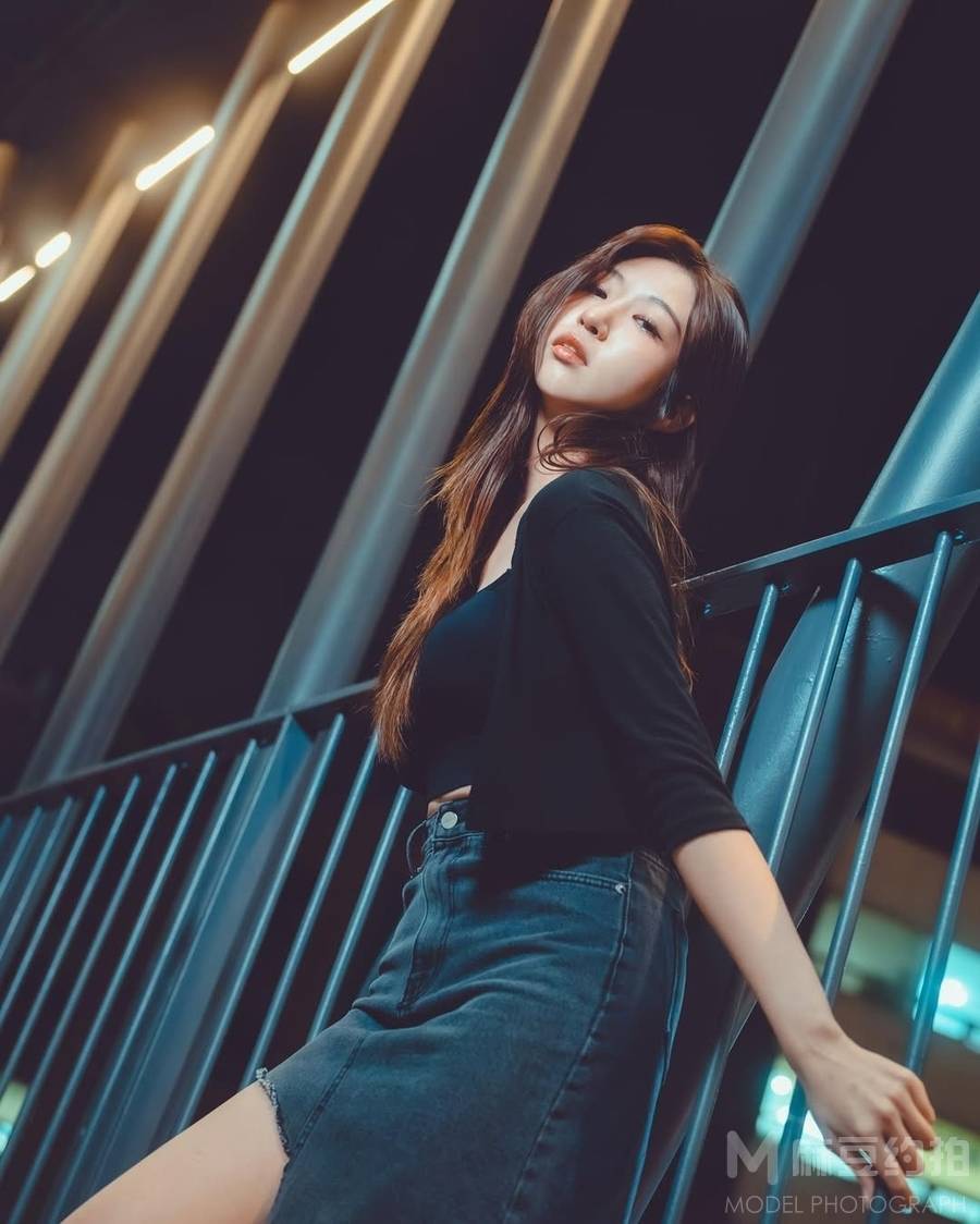 胶片模特