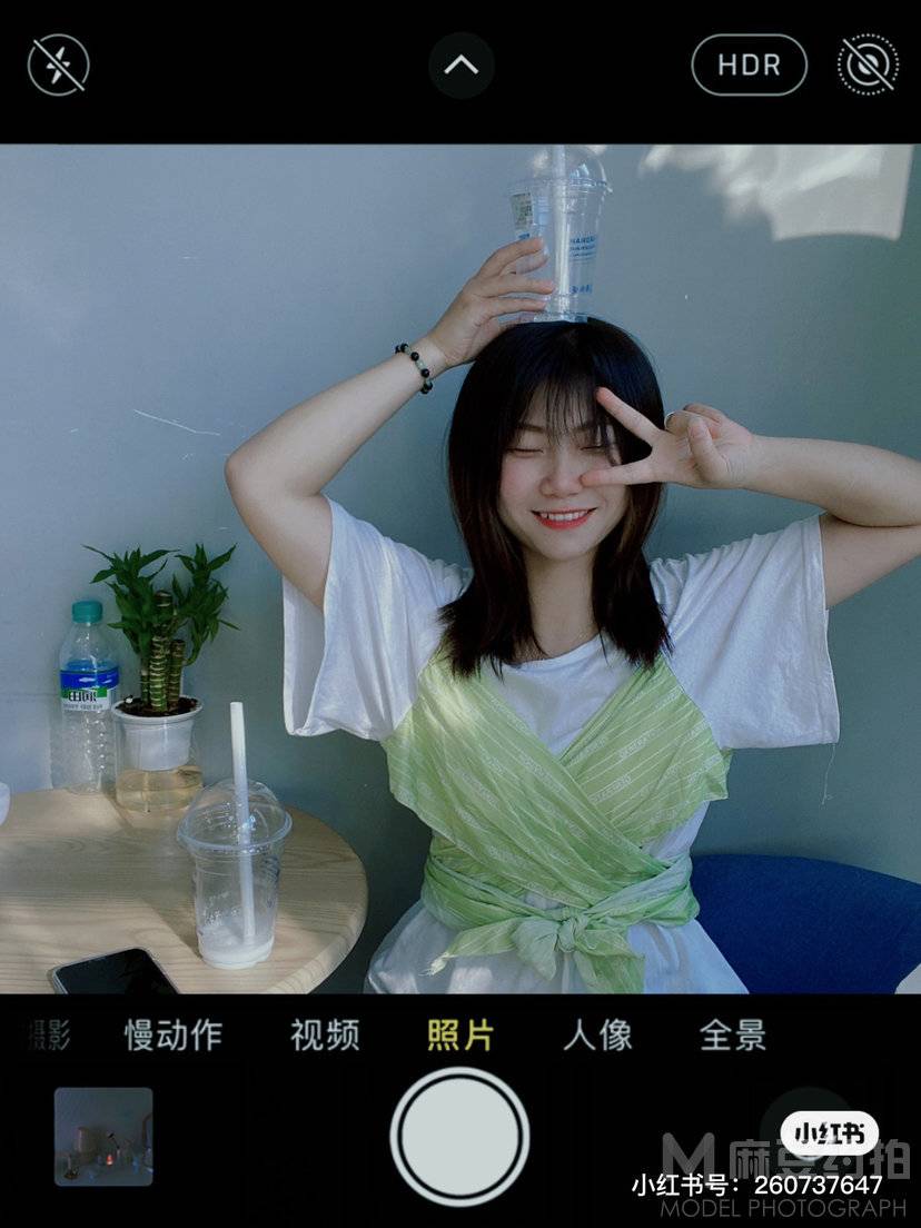 校园模特