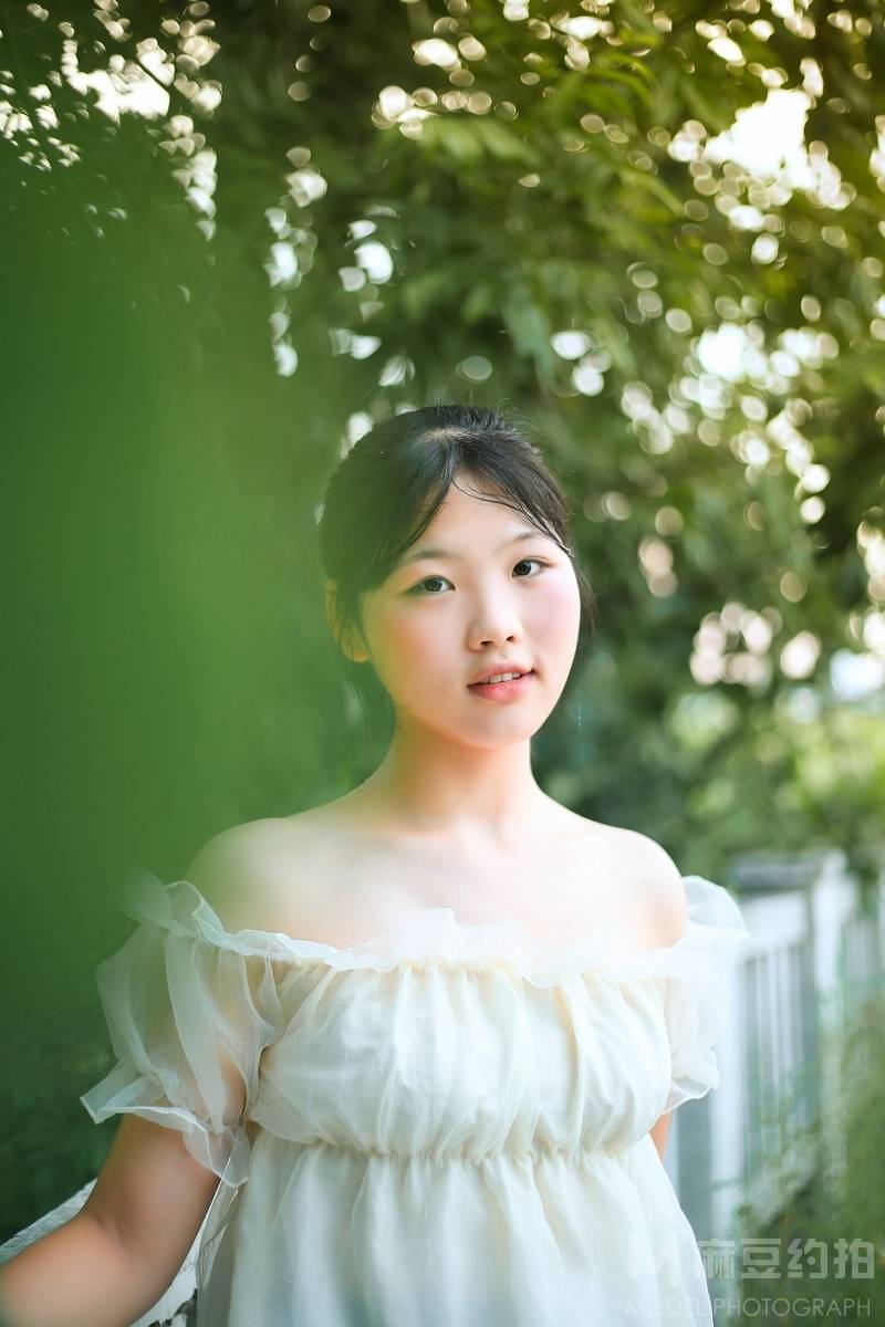 胶片模特