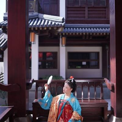 汉服模特