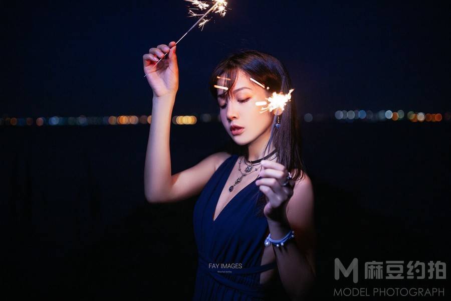 夜景模特