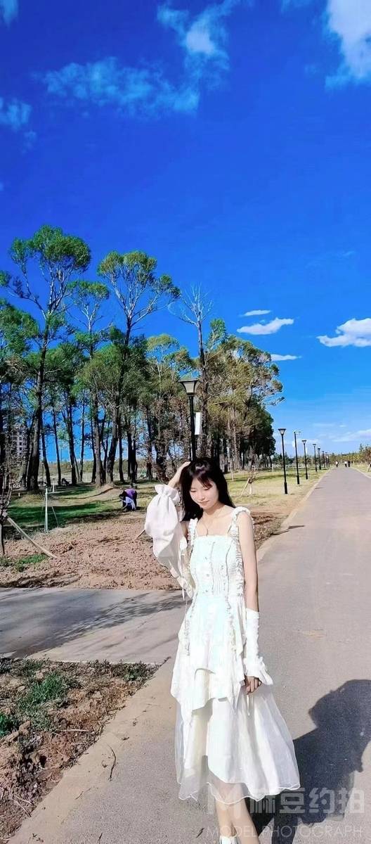 纪实模特