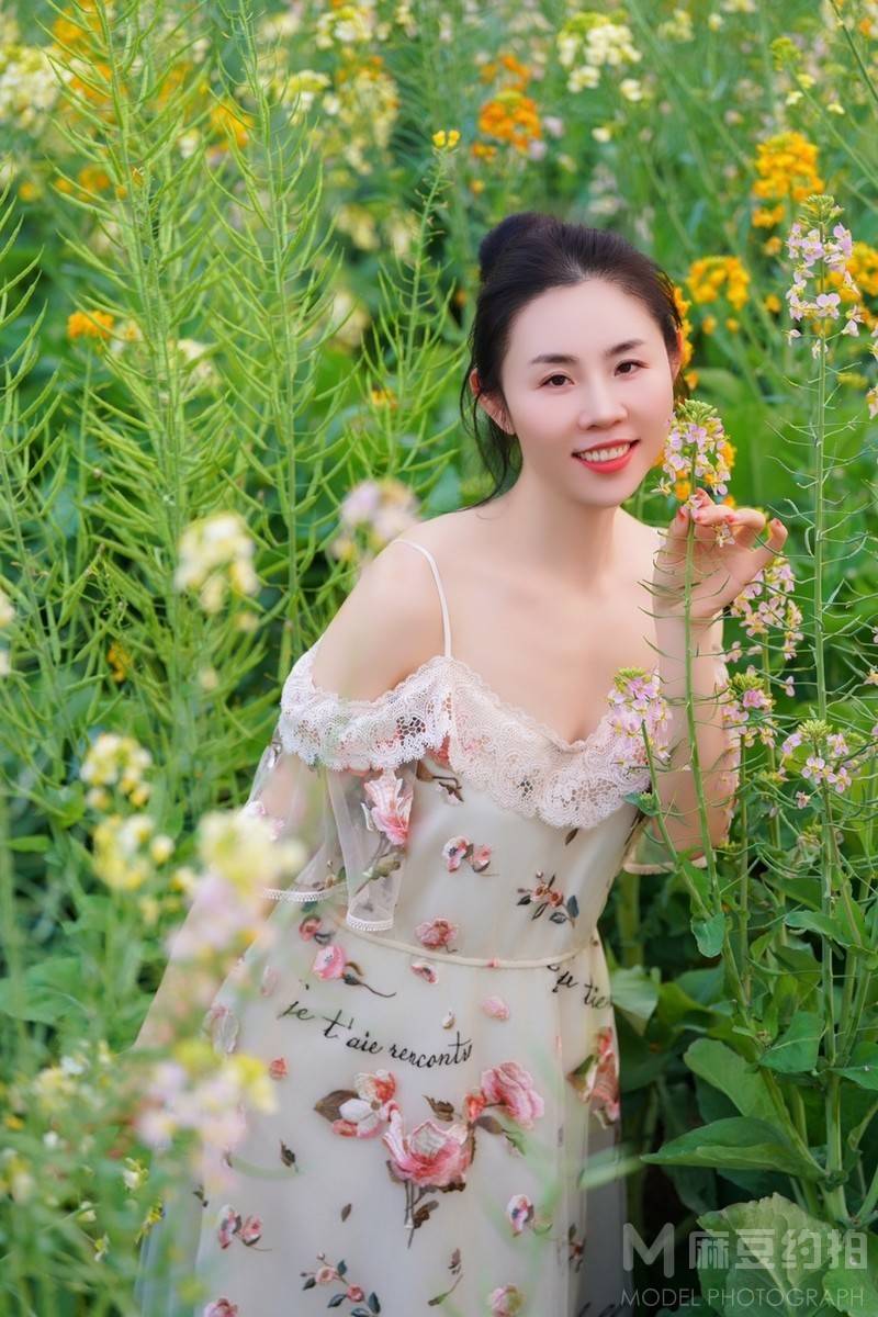 清新模特
