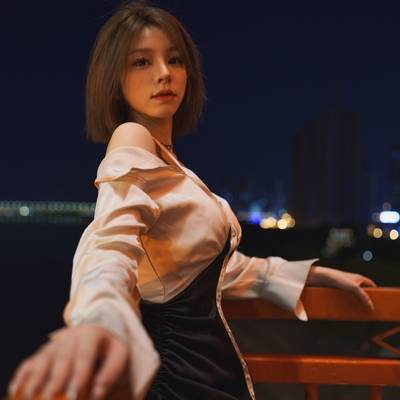 夜景模特