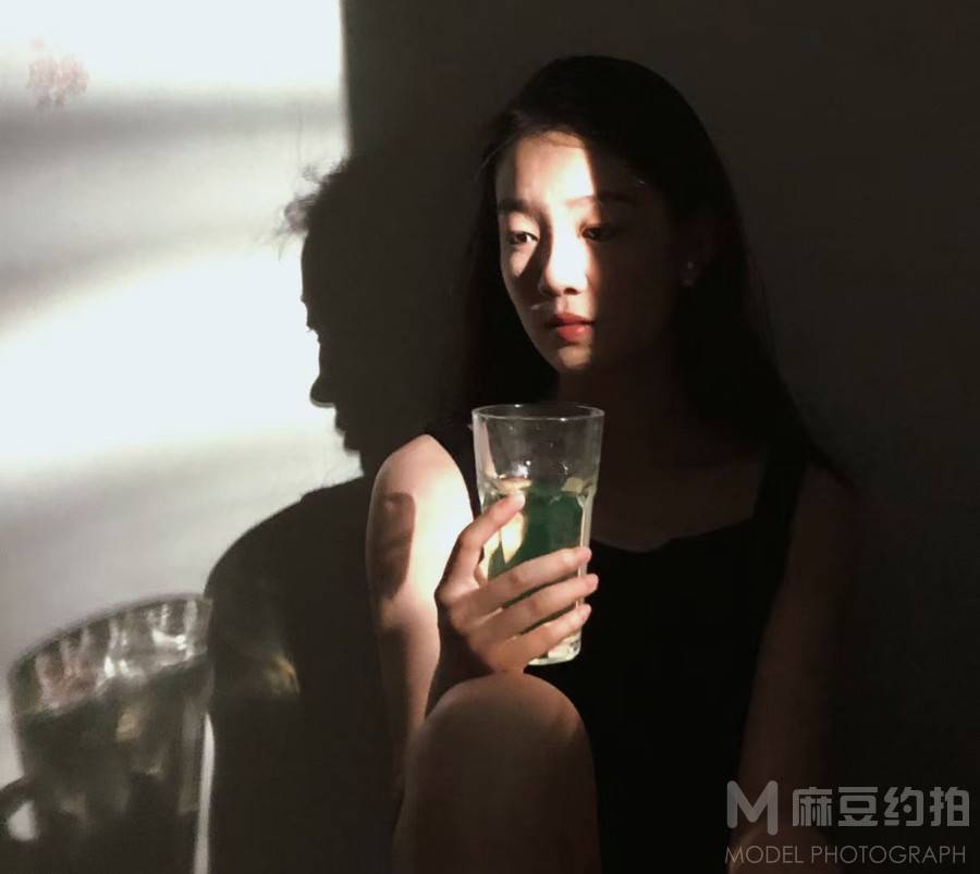 纪实模特