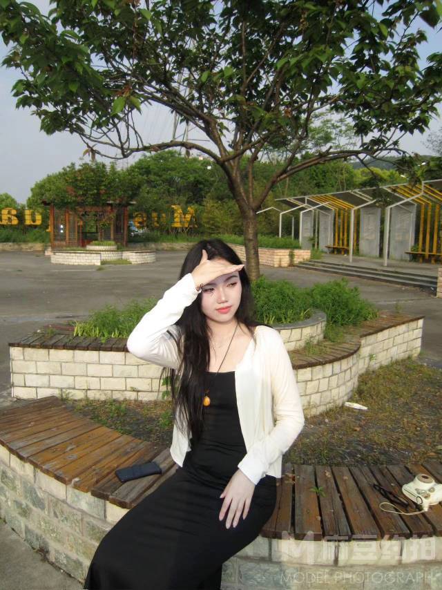 校园模特