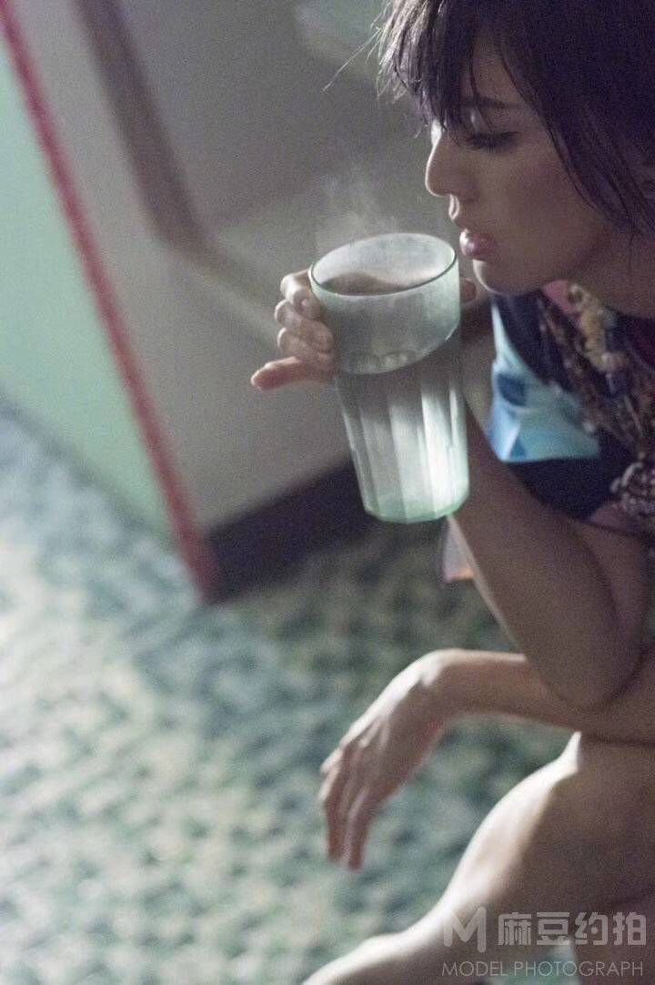 胶片模特