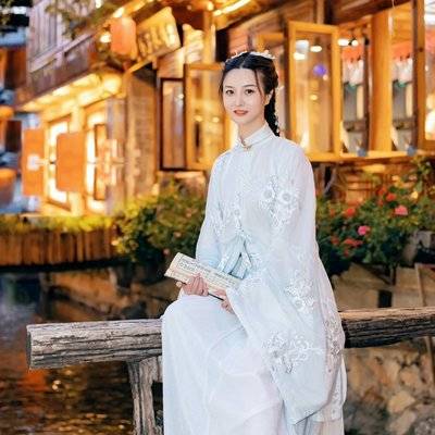 民国模特
