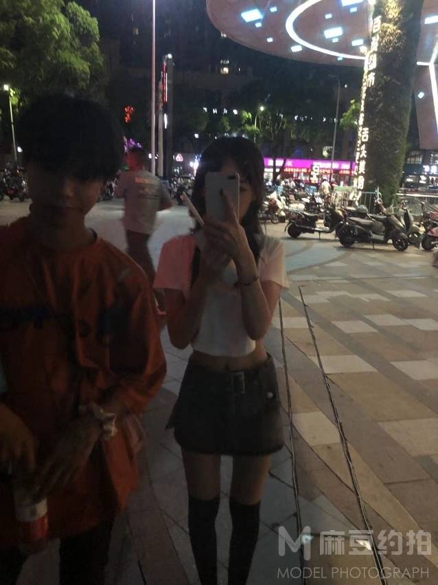 情侣模特