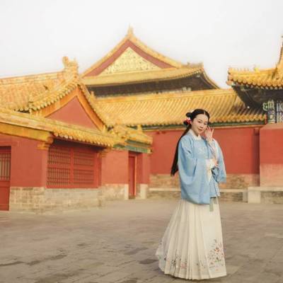 汉服模特