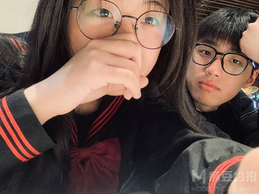 情侣模特