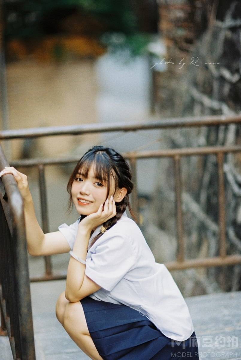 胶片模特