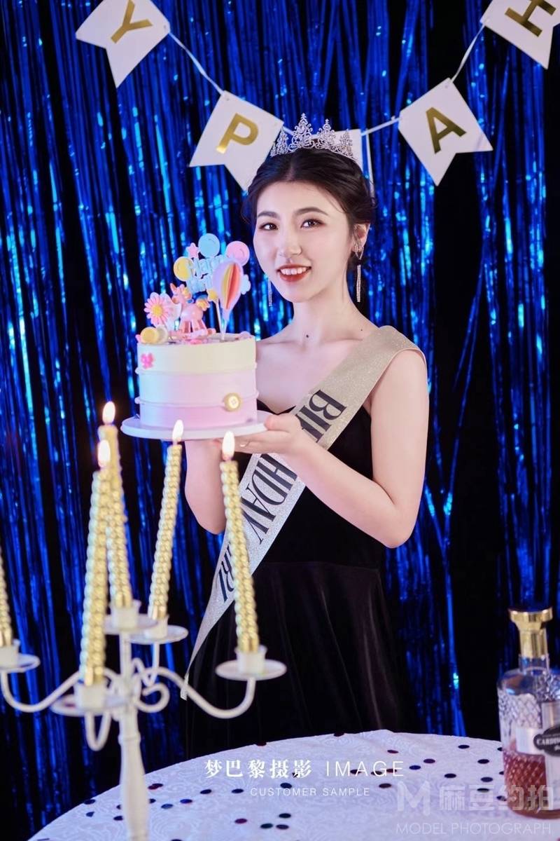 清新模特